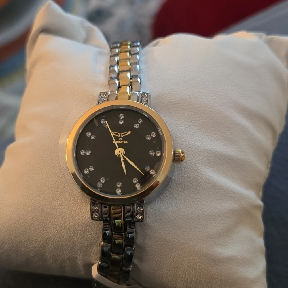 Invicta Angel I Women's Watch -‎ 25mm, Gold, Steel w/Black Dial - NEW